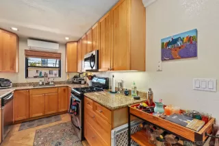 Photo #5: 230019502 Listing