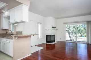 Photo #5: 230019588 Listing