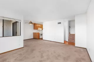 Photo #5: 230019656 Listing