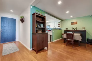 Photo #6: 230019668 Listing