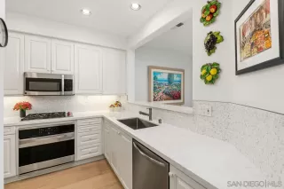 Photo #1: 230019679 Listing