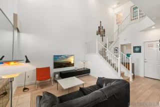 Photo #3: 230019679 Listing