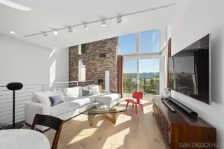 Photo #1: 230019688 Listing