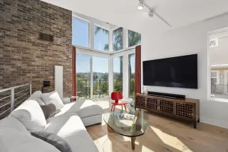 Photo #4: 230019688 Listing