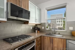 Photo #6: 230019688 Listing