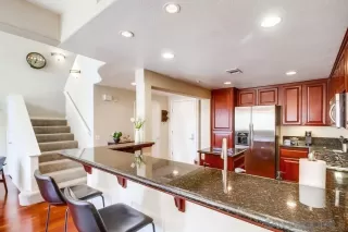 Photo #6: 230019747 Listing 