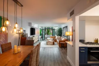 Photo #1: 230019756 Listing 