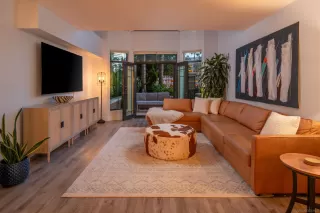 Photo #2: 230019756 Listing 