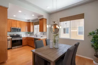 Photo #5: 230019779 Listing 