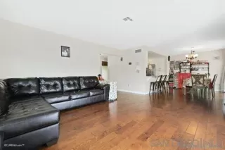 Photo #6: 230019783 Listing