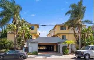 Photo #1: 230019813 Listing