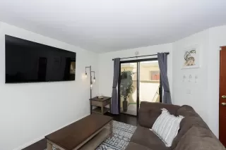 Photo #4: 230019813 Listing