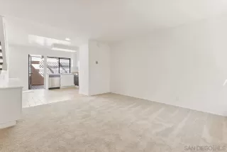 Photo #5: 230019816 Listing 