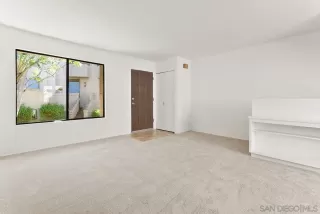 Photo #6: 230019816 Listing 