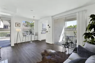 Photo #1: 230019915 Listing