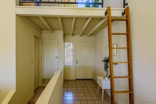 Photo #4: 230019943 Listing