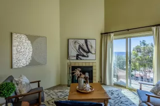 Photo #6: 230019943 Listing