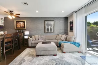 Photo #4: 230019971 Listing