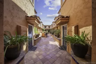 Photo #3: 230019987 Listing 