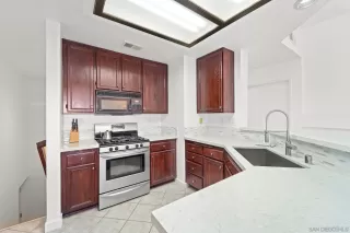 Photo #4: 230020056 Listing