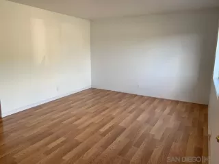 Photo #2: 230020059 Listing