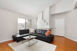 Photo #2: 230020065 Listing