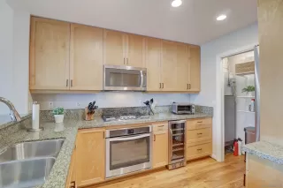 Photo #3: 230020114 Listing 