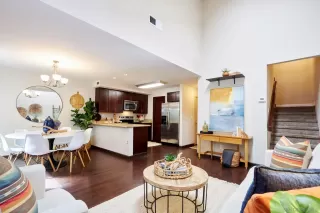 Photo #1: 230020120 Listing