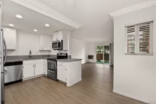 Photo #4: 230020164 Listing