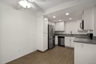 Photo #5: 230020164 Listing