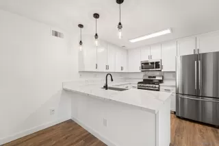 Photo #4: 230020168 Listing