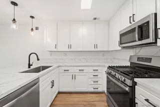 Photo #5: 230020168 Listing