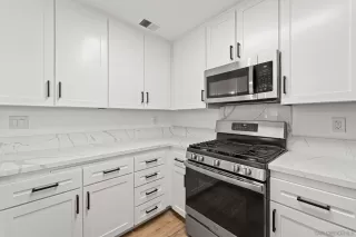 Photo #6: 230020168 Listing