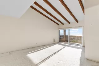 Photo #3: 230020175 Listing 