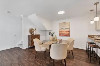 Photo #5: 230020177 Listing