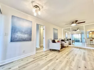 Photo #5: 230020193 Listing