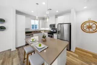 Photo #4: 230020267 Listing