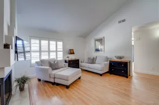 Photo #6: 230020277 Listing