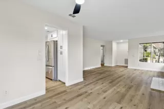 Photo #5: 230020362 Listing