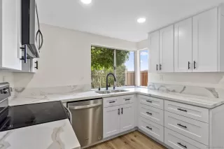 Photo #6: 230020362 Listing