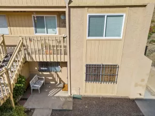 Photo #3: 230020381 Listing