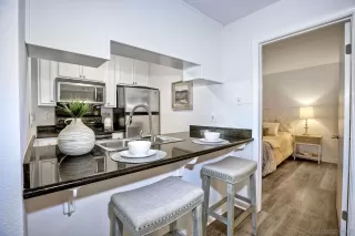 Photo #3: 230020390 Listing 