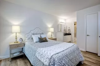 Photo #4: 230020390 Listing 