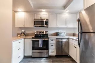 Photo #5: 230020412 Listing