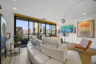 Photo #2: 230020425 Listing 