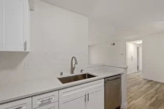 Photo #6: 230020448 Listing 