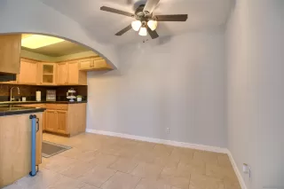 Photo #3: 230020485 Listing 