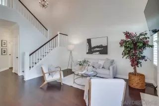 Photo #2: 230020495 Listing