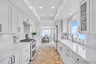 Photo #4: 230020514 Listing