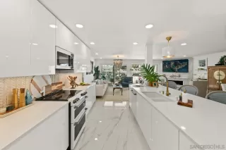 Photo #6: 230020518 Listing